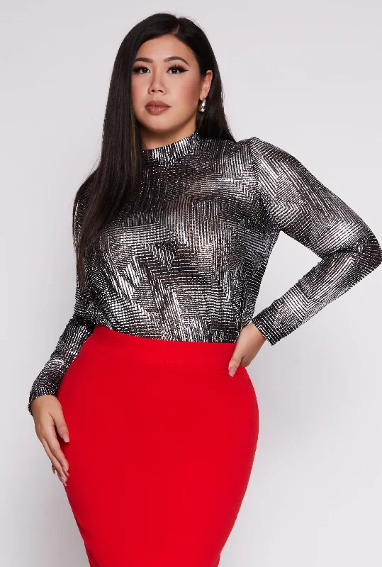 Plus Size Foil Screen Mock Neck Long Sleeve Top