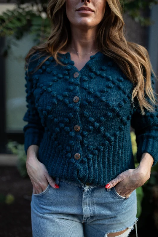 Hand Knit Nepali Wool Jill Sweater in Midnight Blue - L Left