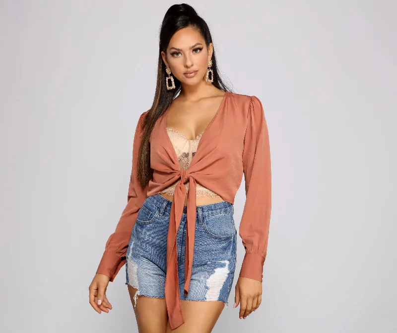 So Chic Tie Front Crop Top