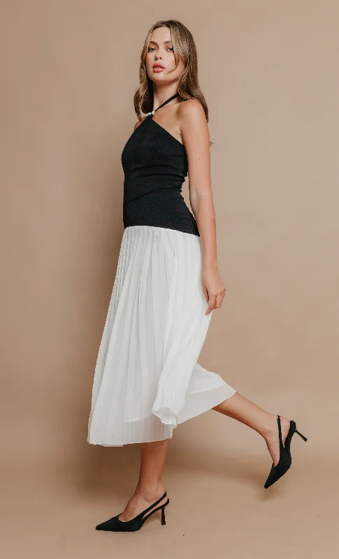 Black & White Drop Waist Pleated Midi Dress